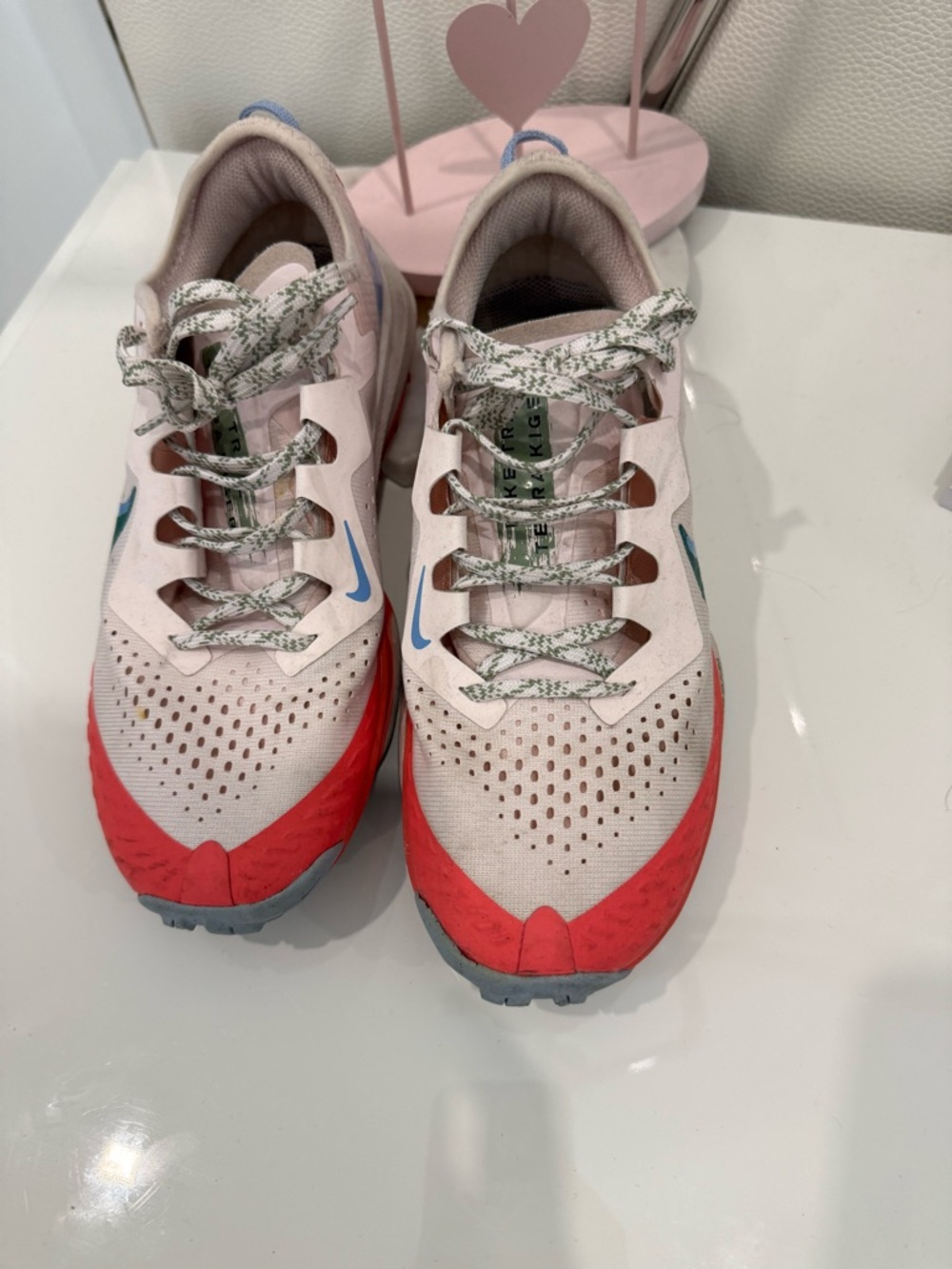 Nike Women's Pink and Red Trail Sneakers with Teal Swoosh - Picture 4 of 6